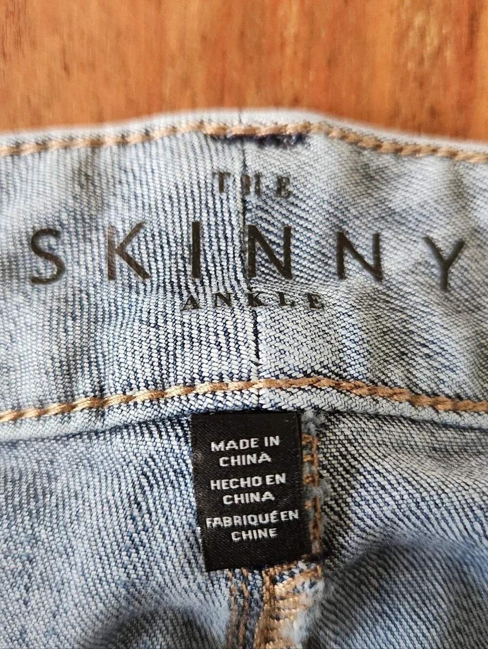 White House Black Market  Embroidered Side-Panel Raw Hem Blue Jeans 4